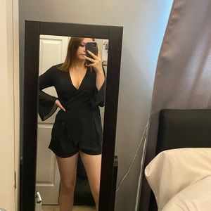 Summer sale// Black romper